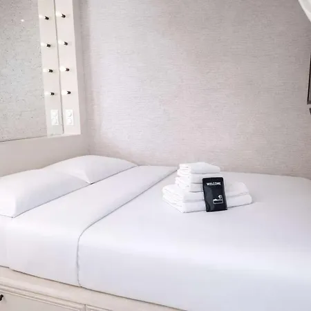 Appartement 2p 15 Calme Paris